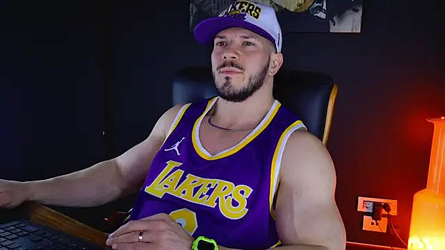 AngeloEric online show from February 7, 2:04 pm