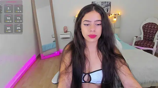 zoe turnner 18 online show from February 13, 11:17 am