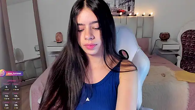 zoe turnner 18 online show from September 18, 11:34 am