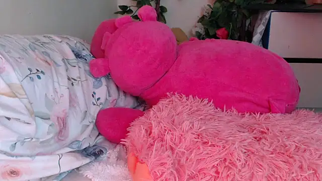 Snapshot of Gianna_cute_ chatting on September 9, 11:04 pm Gianna cute online show from September 9, 11:04 pm