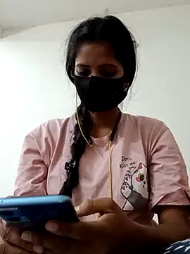  SonPari  online show from December 13, 4:49 pm