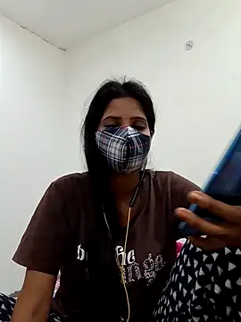  SonPari  online show from February 9, 5:01 pm