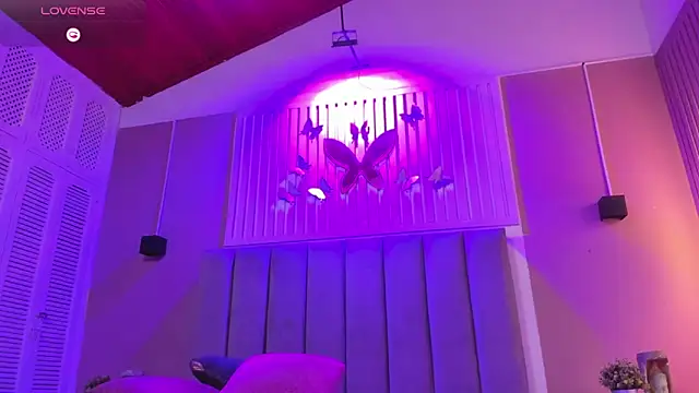 dyvis 22 online show from October 18, 11:33 am