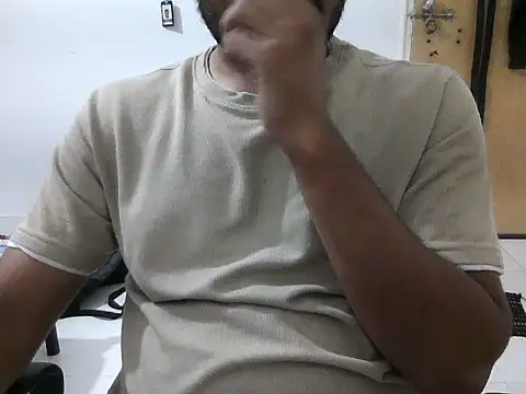 Snapshot of WildDick0007 chatting on December 26, 11:21 am WildDick0007 online show from December 26, 11:21 am