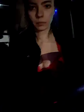 Snapshot of allinqueen chatting on December 20, 6:56 pm allinqueen online show from December 20, 6:56 pm