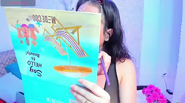 Snapshot of AliciaChelios chatting on January 13, 3:45 am AliciaChelios online show from January 13, 3:45 am