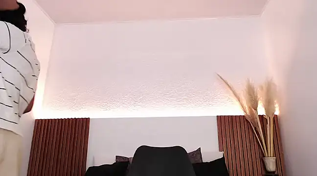 zander 2120 online show from January 11, 2:25 pm