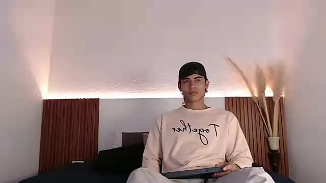 zander 2120 online show from January 17, 1:56 pm