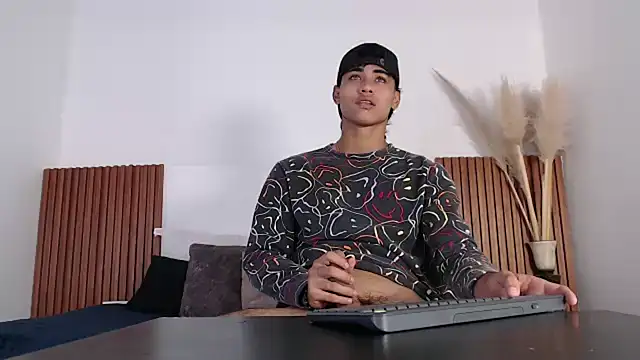 zander 2120 online show from January 20, 1:21 pm