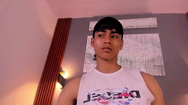 zander 2120 online show from February 12, 1:16 pm