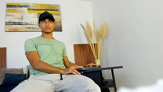 zander 2120 online show from September 10, 1:00 pm