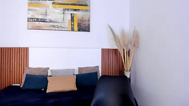 zander 2120 online show from October 2, 1:07 pm