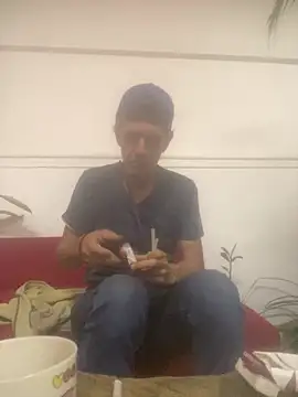 laye19 online show from March 14, 6:41 am