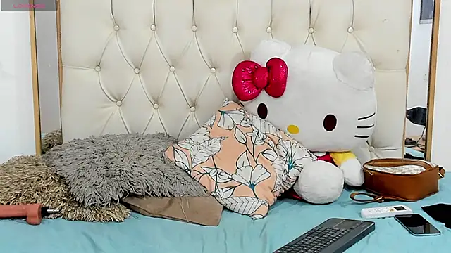 Snapshot of camila_sex_latina chatting on January 23, 6:39 am camila sex latina online show from January 23, 6:39 am