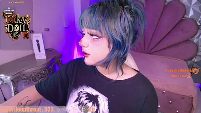 toky doll online show from October 23, 8:40 pm