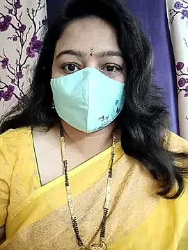 neelu-hoty online show from January 5, 12:10 pm