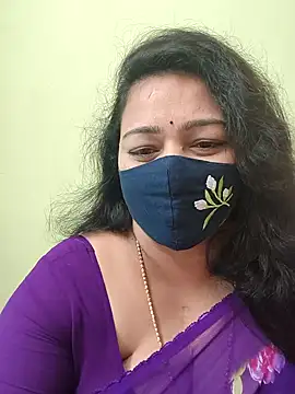 neelu-hoty online show from April 19, 9:08 am