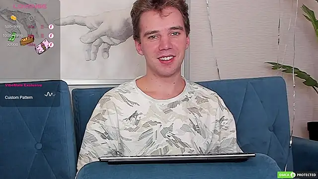 ArthurWhitee online show from March 6, 6:52 am