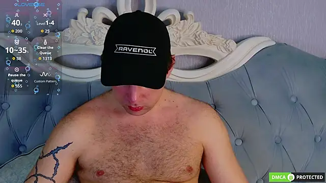 ArthurWhitee online show from March 24, 9:03 am