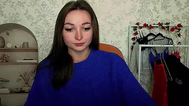  Barbie Kiss  online show from October 3, 2:14 pm