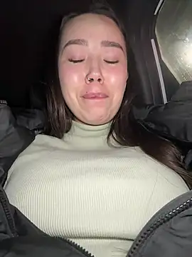 Asian Asami online show from March 8, 6:37 pm