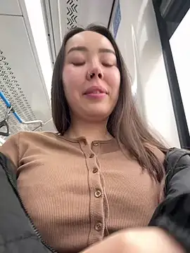 Asian Asami online show from March 12, 10:05 am