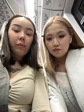 Asian Asami online show from December 4, 2:04 pm