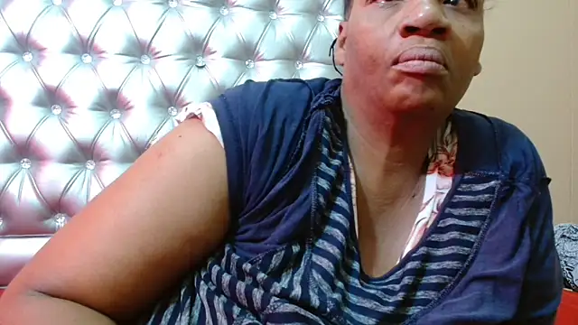 tinagiant online show from September 16, 5:30 am