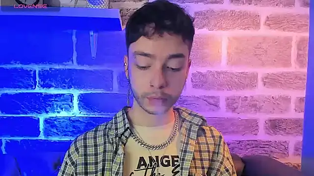 noah ricci online show from September 25, 12:31 pm