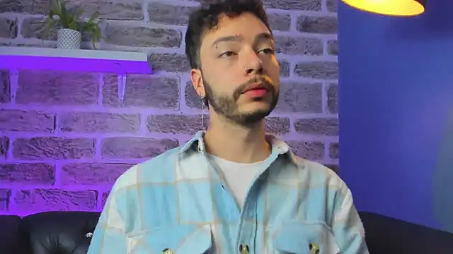 noah ricci online show from April 9, 11:59 am