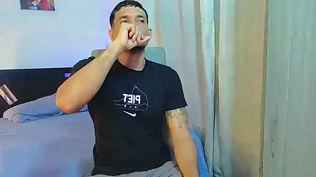 Jeff Kent2 online show from November 2, 12:02 am