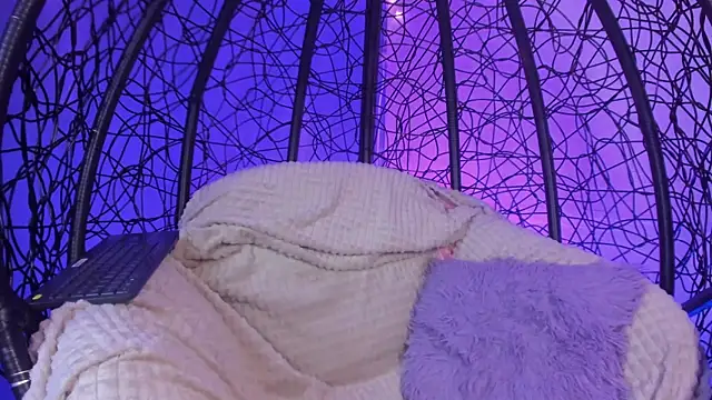 vanelope11 online show from February 6, 6:56 pm