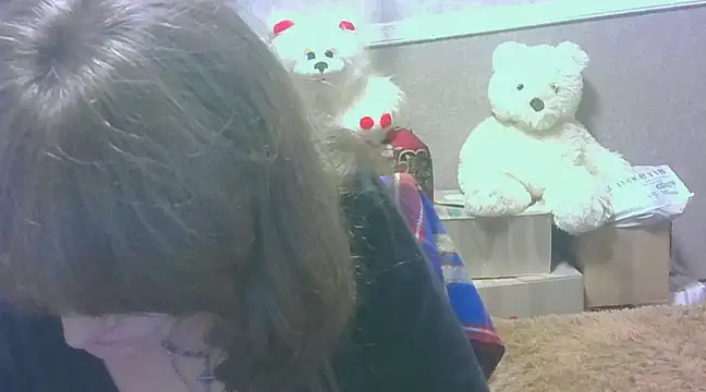 Snapshot of Manulyonok51 chatting on December 14, 9:13 pm Manulyonok51 online show from December 14, 9:13 pm