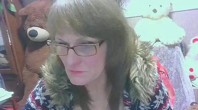 Snapshot of Manulyonok51 chatting on February 11, 9:25 pm Manulyonok51 online show from February 11, 9:25 pm