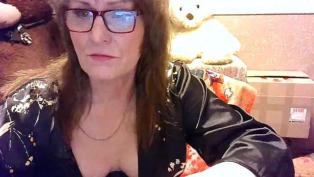 Snapshot of Manulyonok51 chatting on October 28, 6:10 pm Manulyonok51 online show from October 28, 6:10 pm