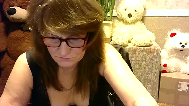 Snapshot of Manulyonok51 chatting on November 2, 10:56 pm Manulyonok51 online show from November 2, 10:56 pm