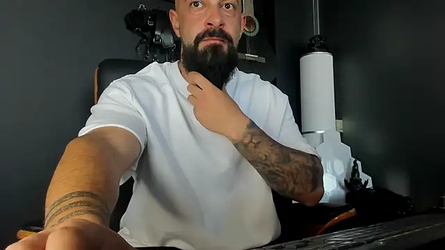 axxelrich  online show from September 9, 6:24 am