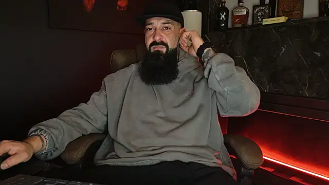 axxelrich  online show from November 26, 4:35 am