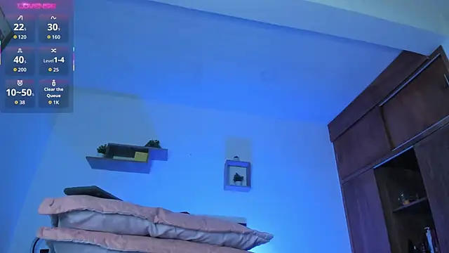 katrina moore online show from March 17, 12:19 pm