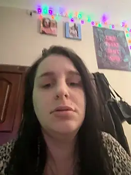 menaceswife online show from December 24, 1:27 am