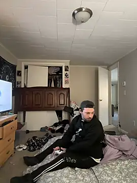 menaceswife online show from January 8, 2:14 pm