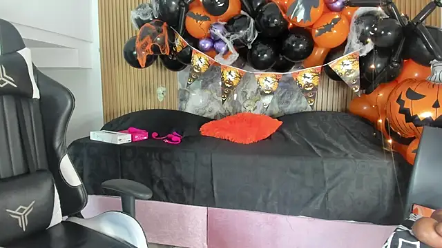 Danna topless online show from October 22, 12:05 pm