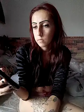 Snapshot of kriszy_baby chatting on December 11, 9:19 am kriszy baby online show from December 11, 9:19 am