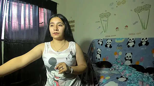 litle mily  online show from February 1, 10:02 pm