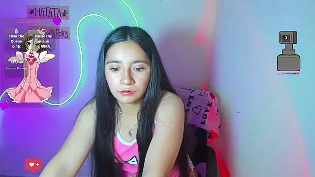 litle mily  online show from March 21, 9:12 pm