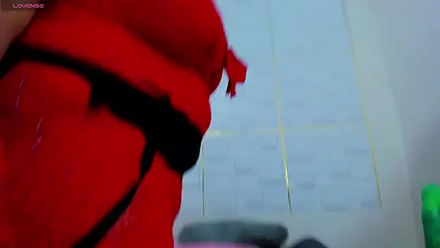 IsaSixty9 online show from December 5, 12:41 am