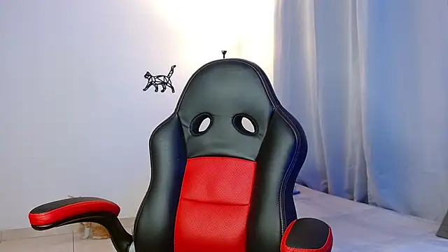 lous g online show from January 6, 2:26 am