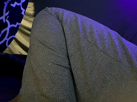 BigMac1596 online show from October 16, 9:27 pm