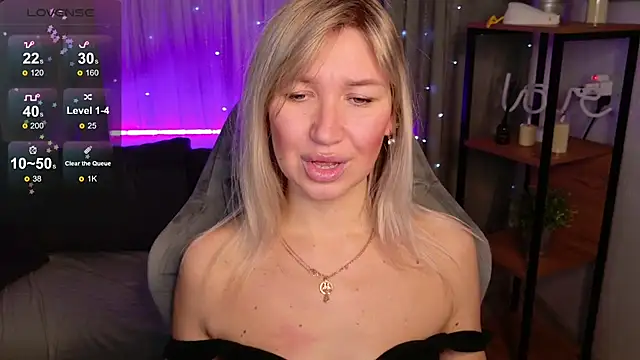 MilaBott online show from November 16, 8:14 pm