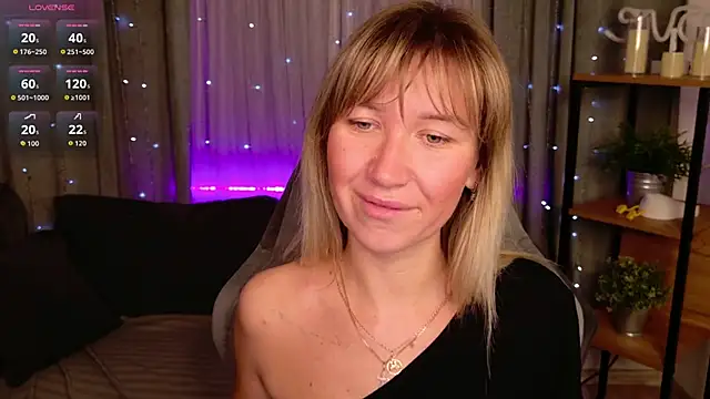 MilaBott online show from March 29, 7:25 pm